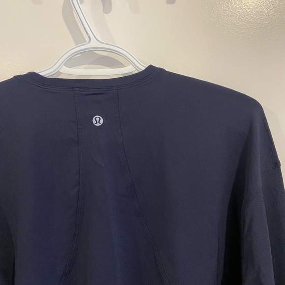Lululemon Abrasion resistant long sleeve shirt - Picture 3 of 5